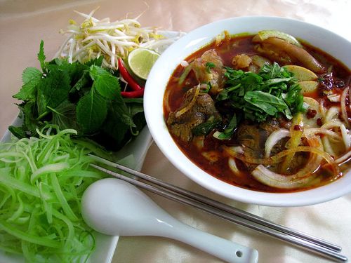 Cách nấu món ăn đãi tiệc, món ăn xứ Huế